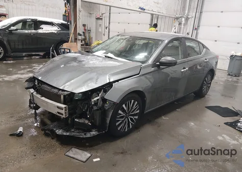 2025 Nissan Altima Sv Fwd z USA, uszkodzony, nr VIN 1N4BL4DV6SN388165